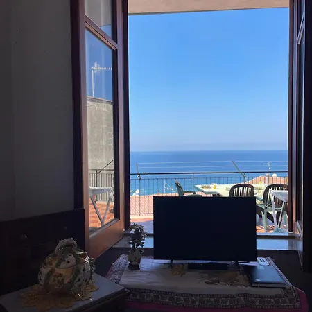 Ihre Ferienwohnung Mit Blick Aufs Meer * Gioiosa Marea