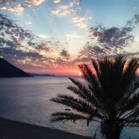 Ihre Ferienwohnung Mit Blick Aufs Meer Apartamento